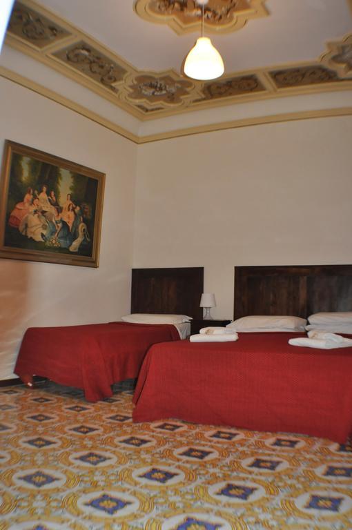 Amico Hotel Рим Номер фото